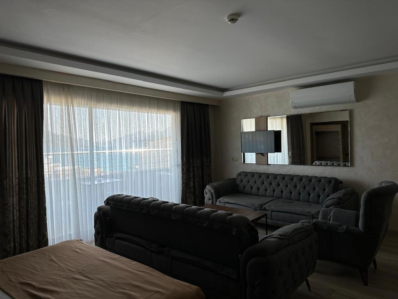 Point Beach Hotel Marmaris Buitenkant foto
