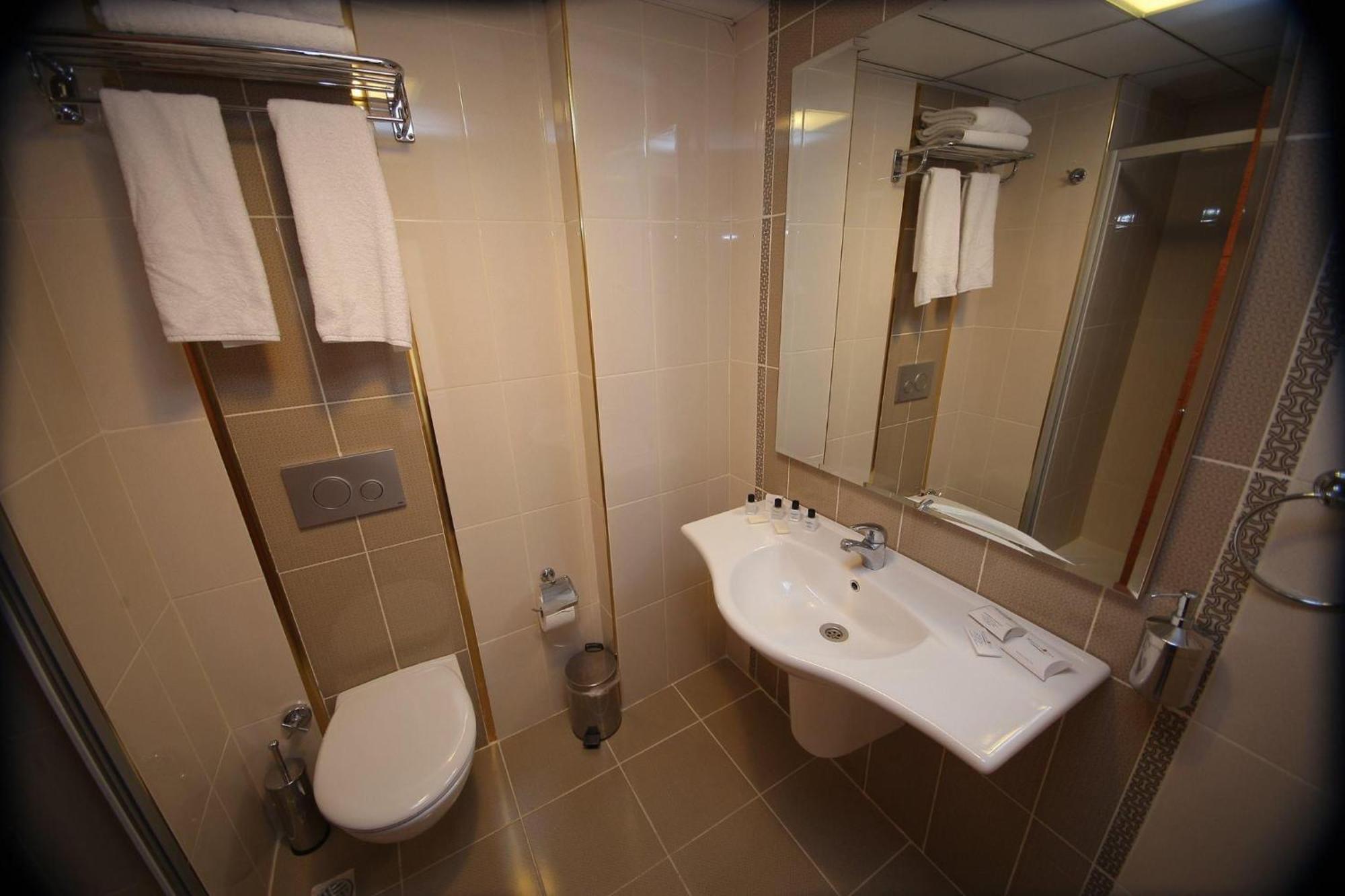 Point Beach Hotel Marmaris Buitenkant foto