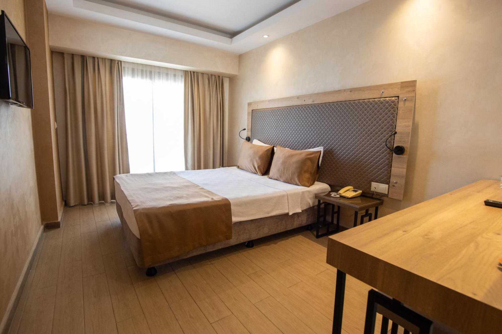 Point Beach Hotel Marmaris Buitenkant foto